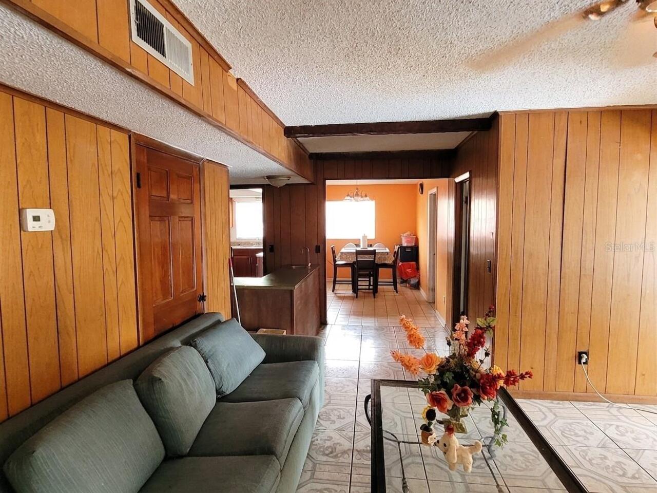 Listing Photo 14