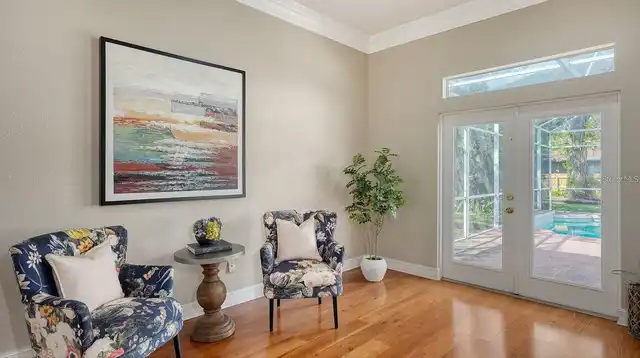 Listing Photo 12