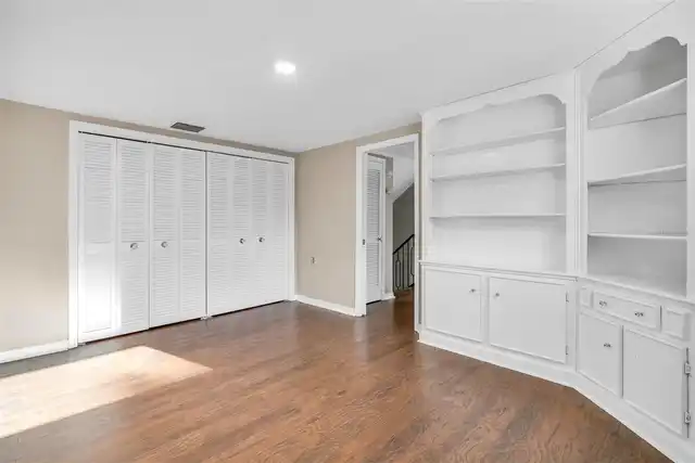 Listing Photo 15
