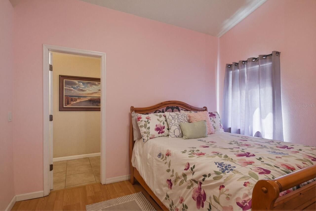Listing Photo 23