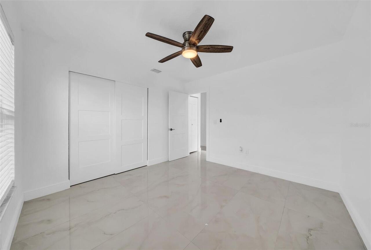 Listing Photo 24