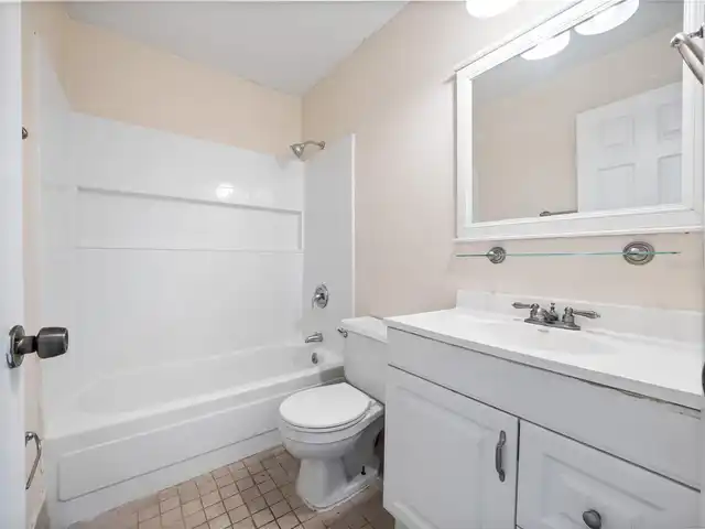 Listing Photo 13