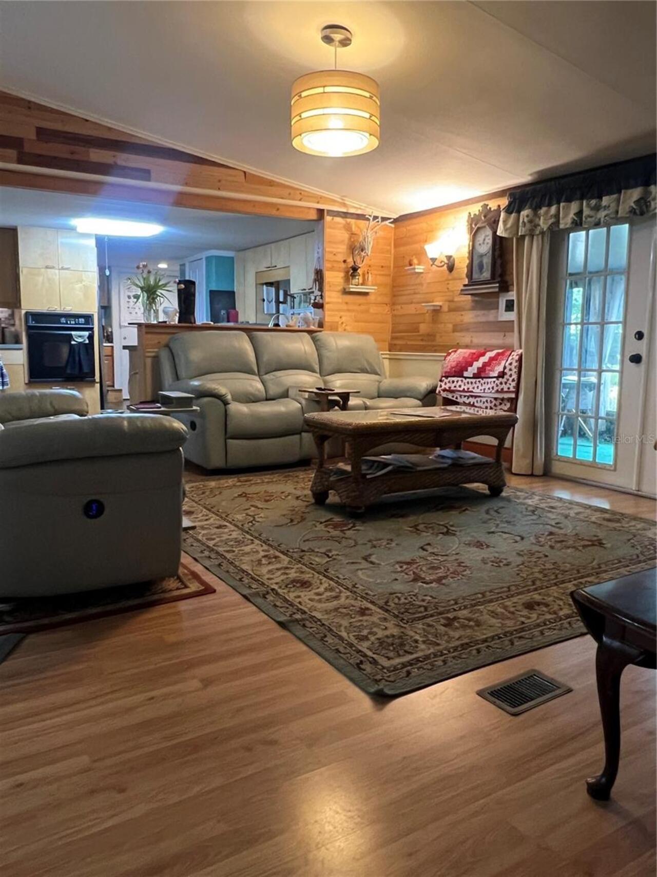 Listing Photo 21