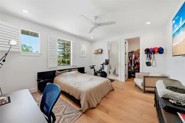 Listing Photo 22