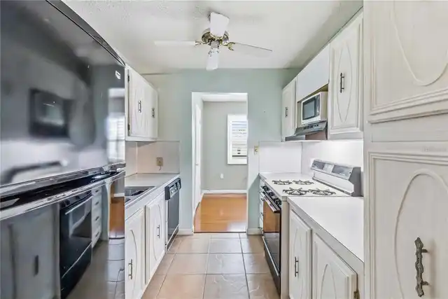 Listing Photo 7