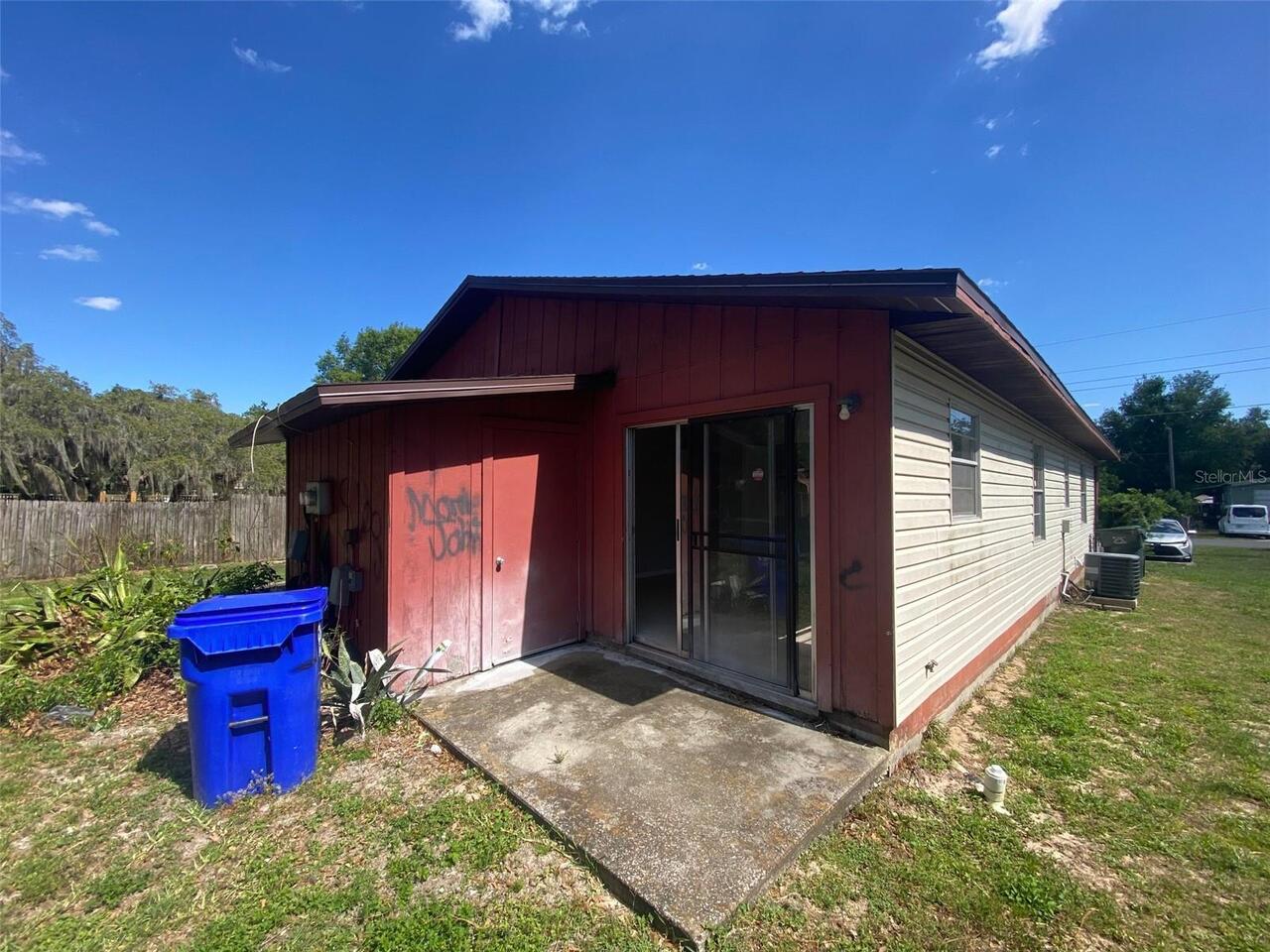 Listing Photo 9
