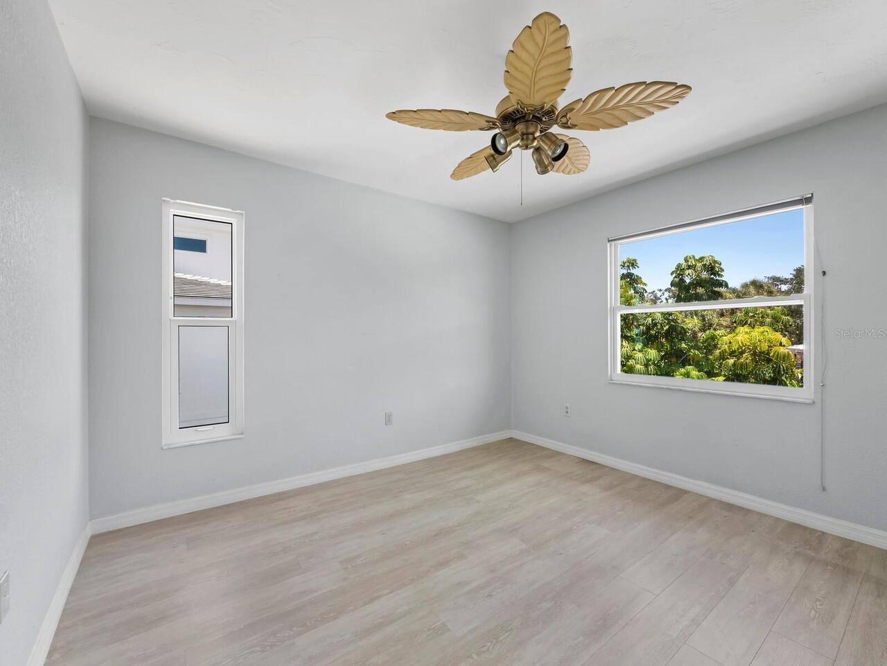 Listing Photo 23