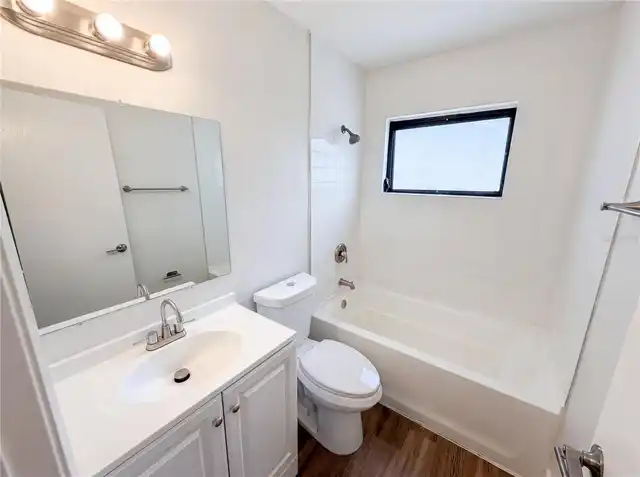 Listing Photo 13