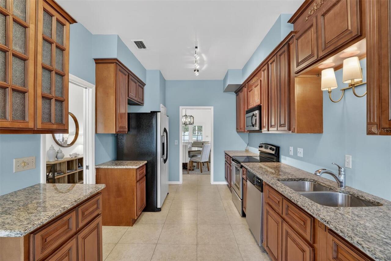 Listing Photo 16