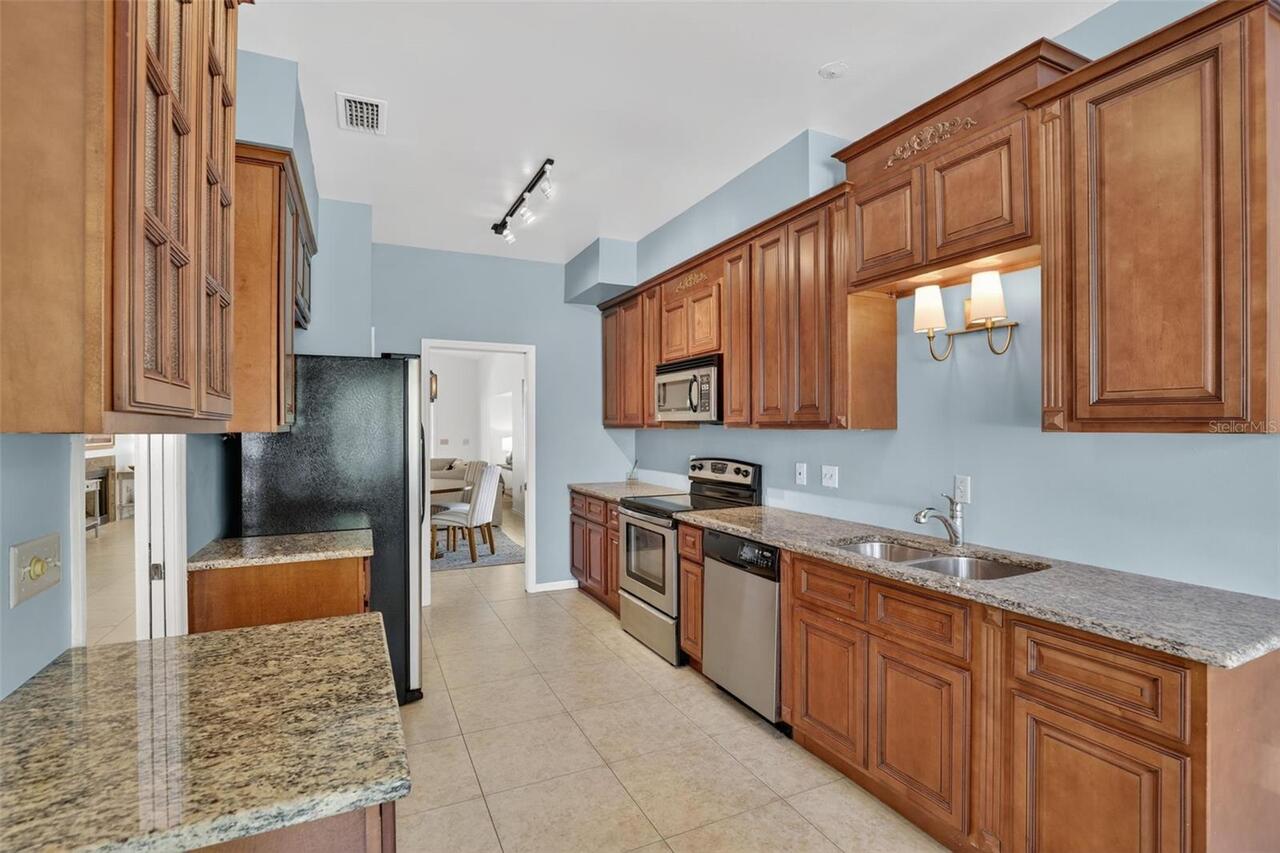 Listing Photo 17