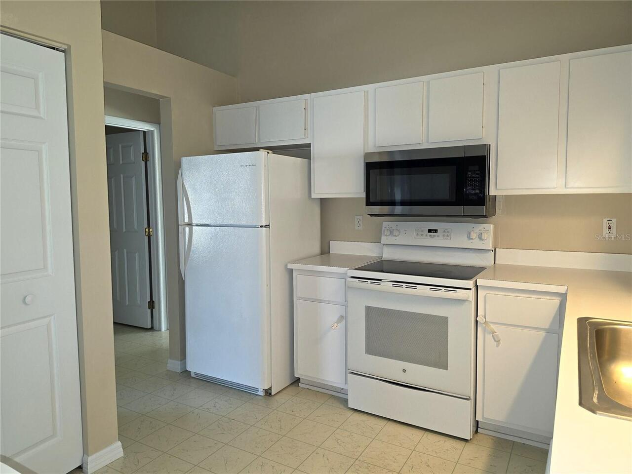 Listing Photo 7