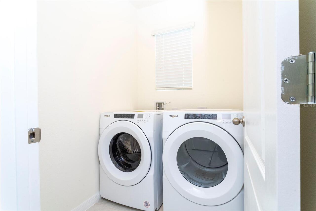 Listing Photo 8