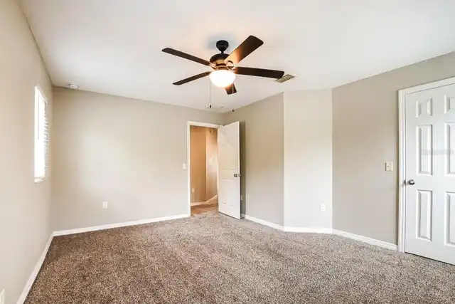Listing Photo 25
