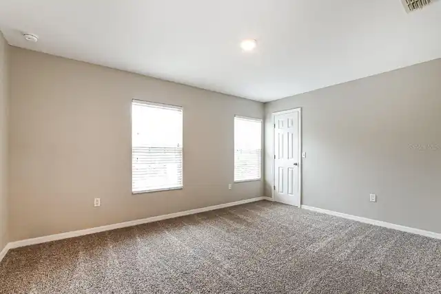 Listing Photo 28