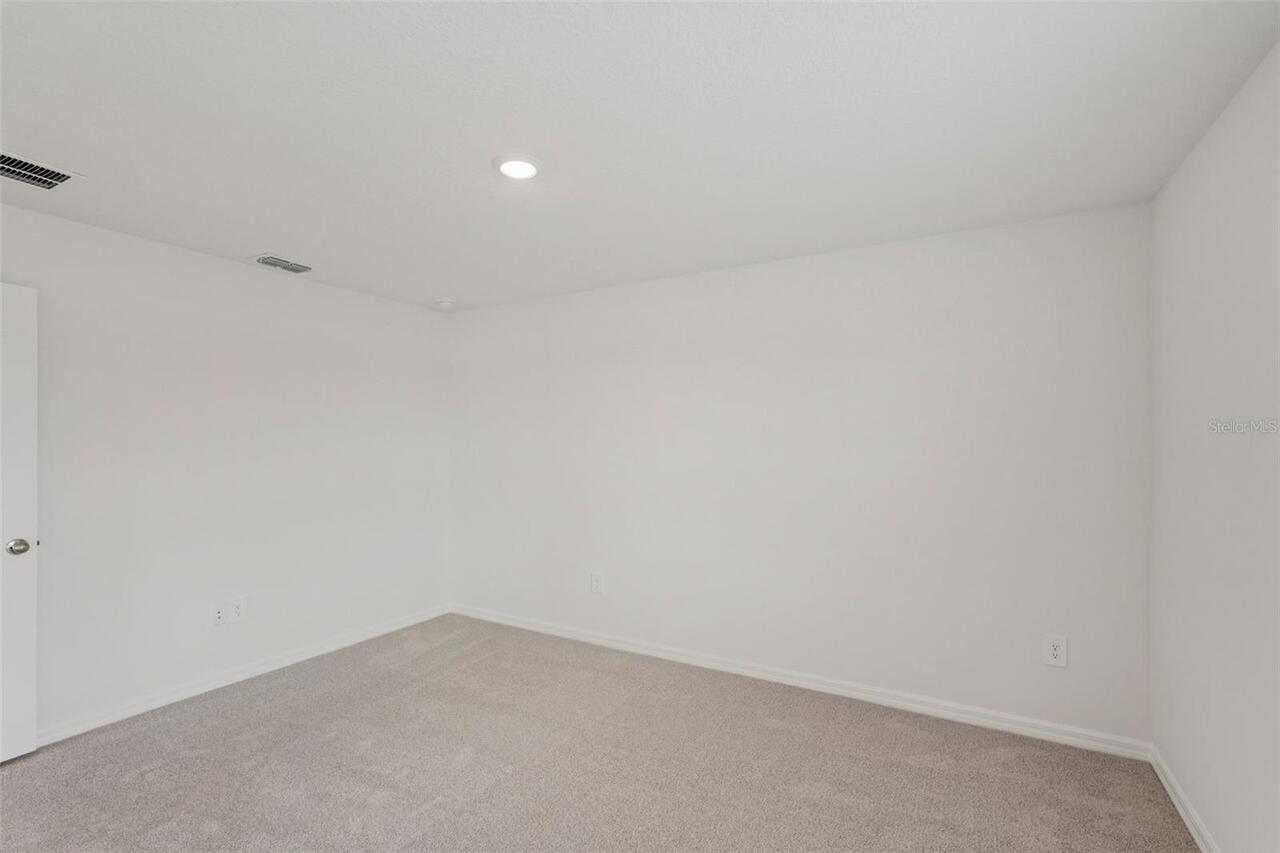 Listing Photo 38