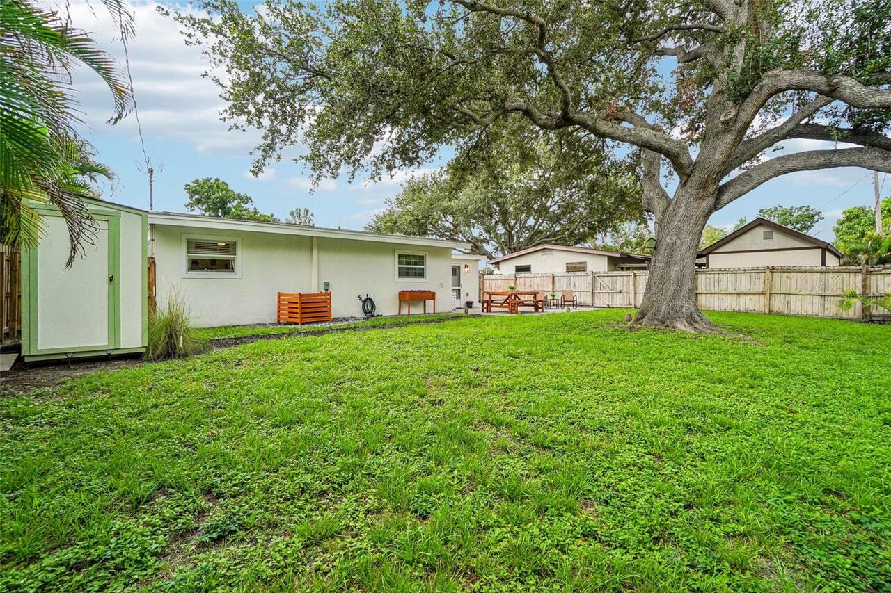 Listing Photo 36