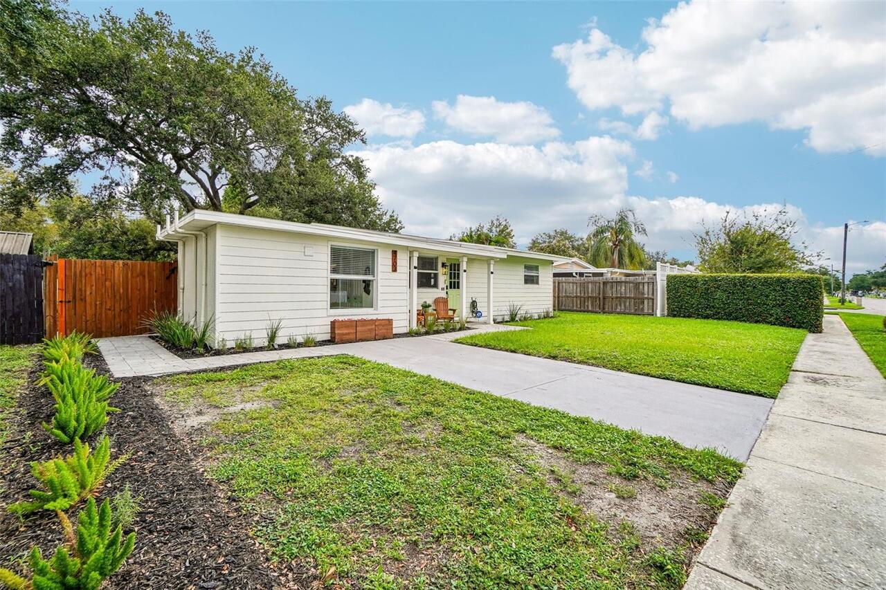 Listing Photo 38