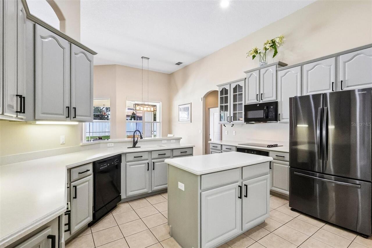 Listing Photo 18
