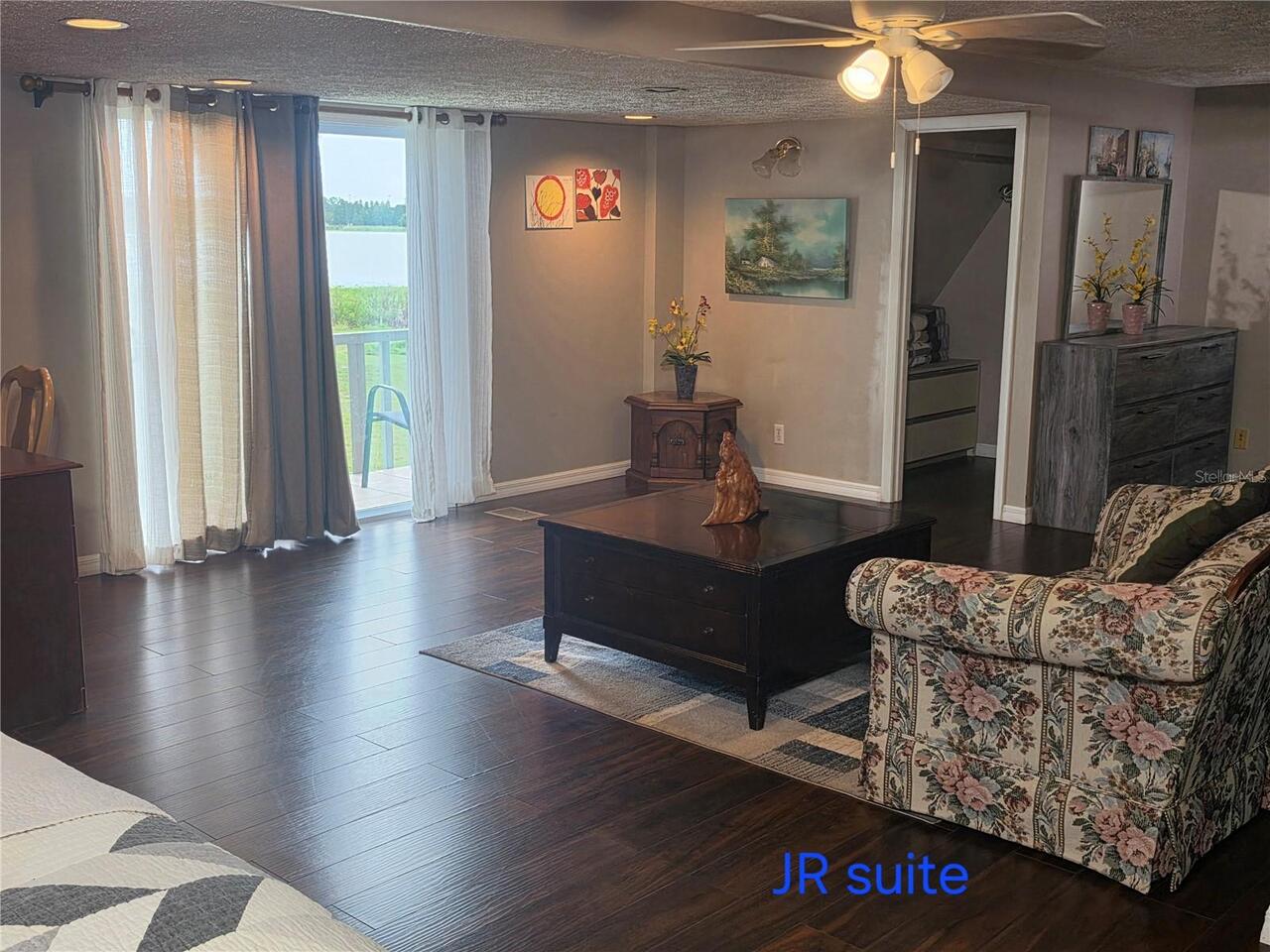 Listing Photo 23