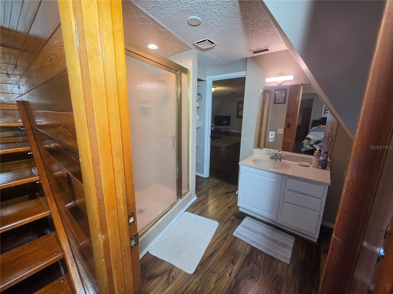 Listing Photo 25