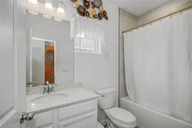 Listing Photo 15