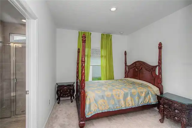 Listing Photo 22