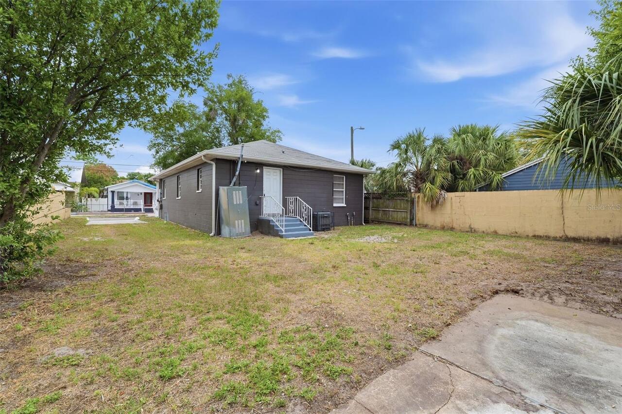 Listing Photo 17