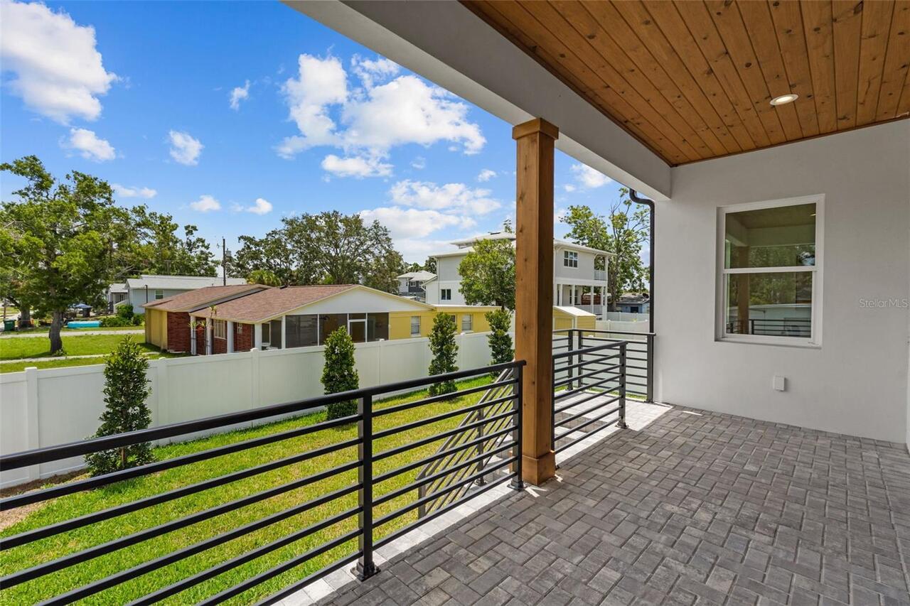 Listing Photo 18