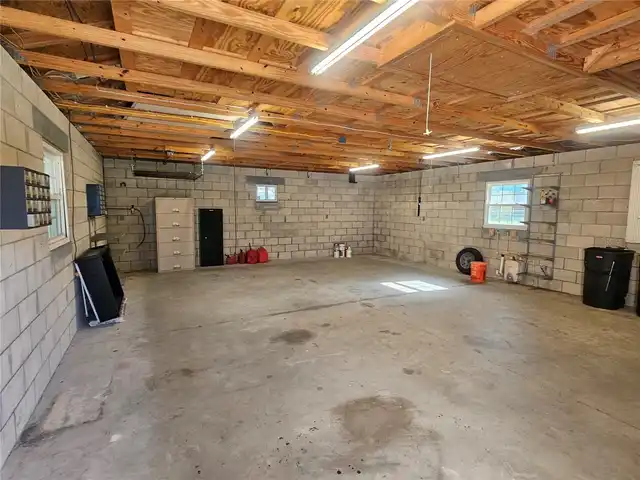 Listing Photo 33