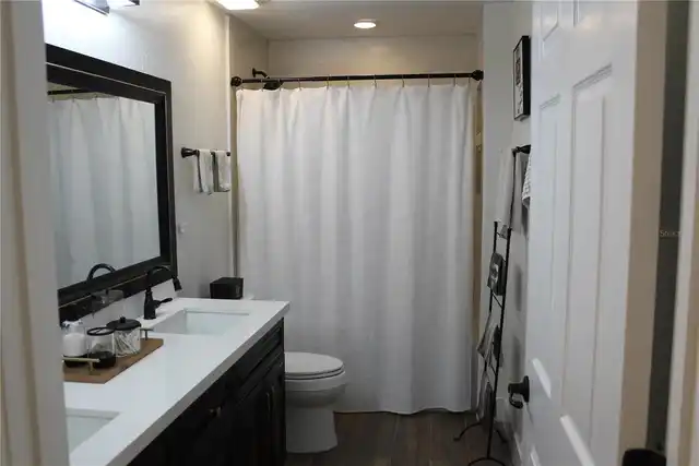 Listing Photo 35