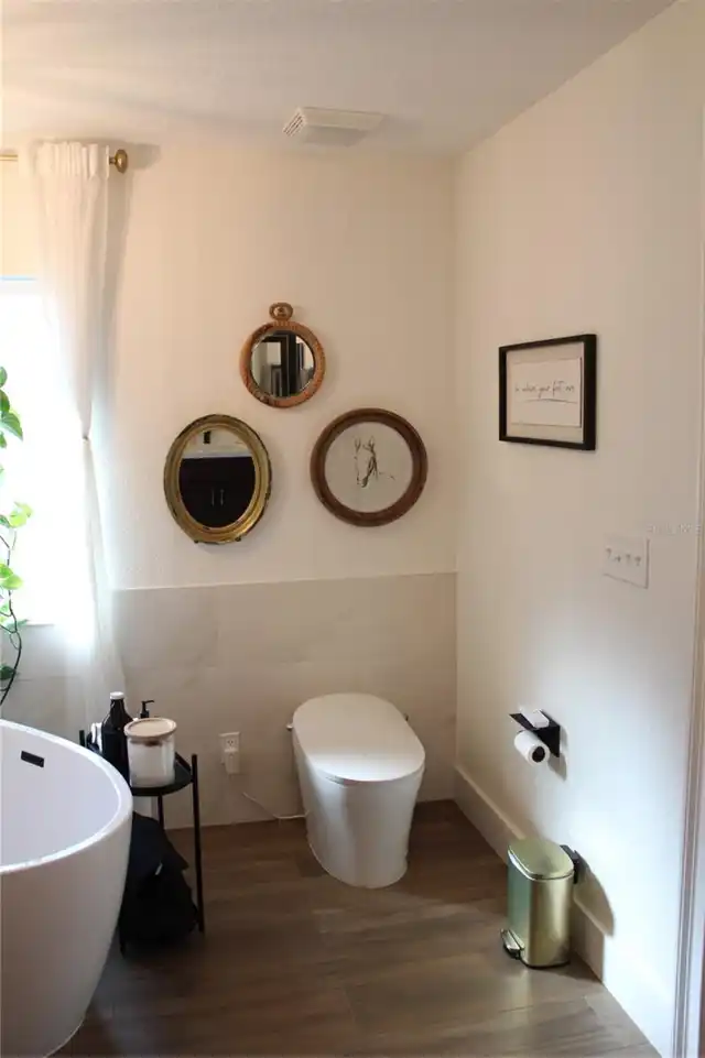 Listing Photo 92