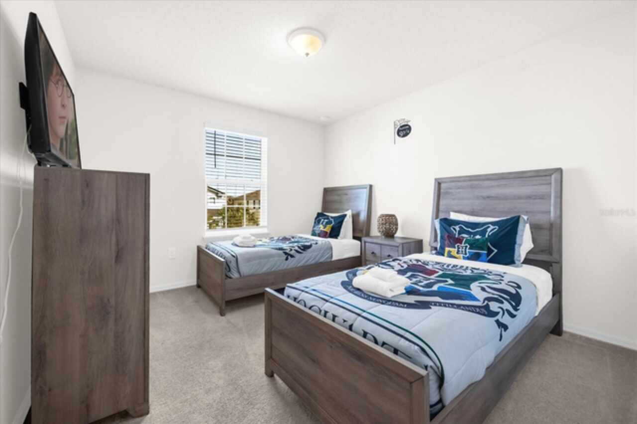 Listing Photo 15