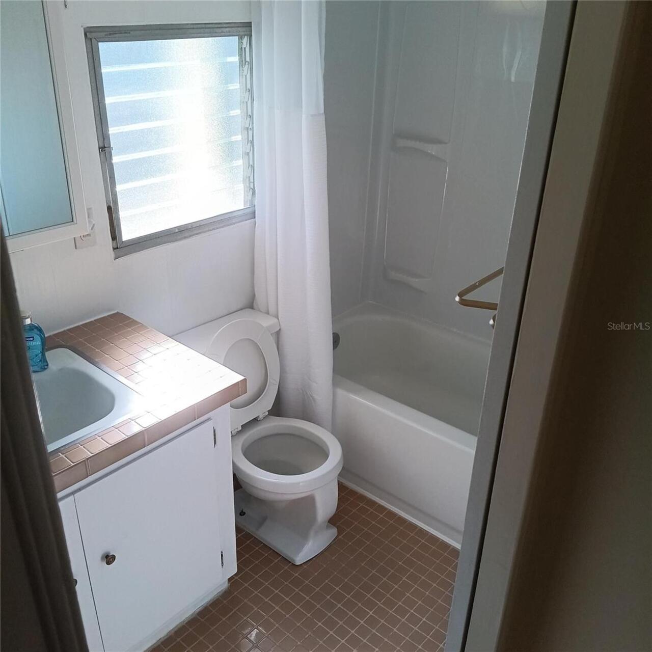 Listing Photo 28