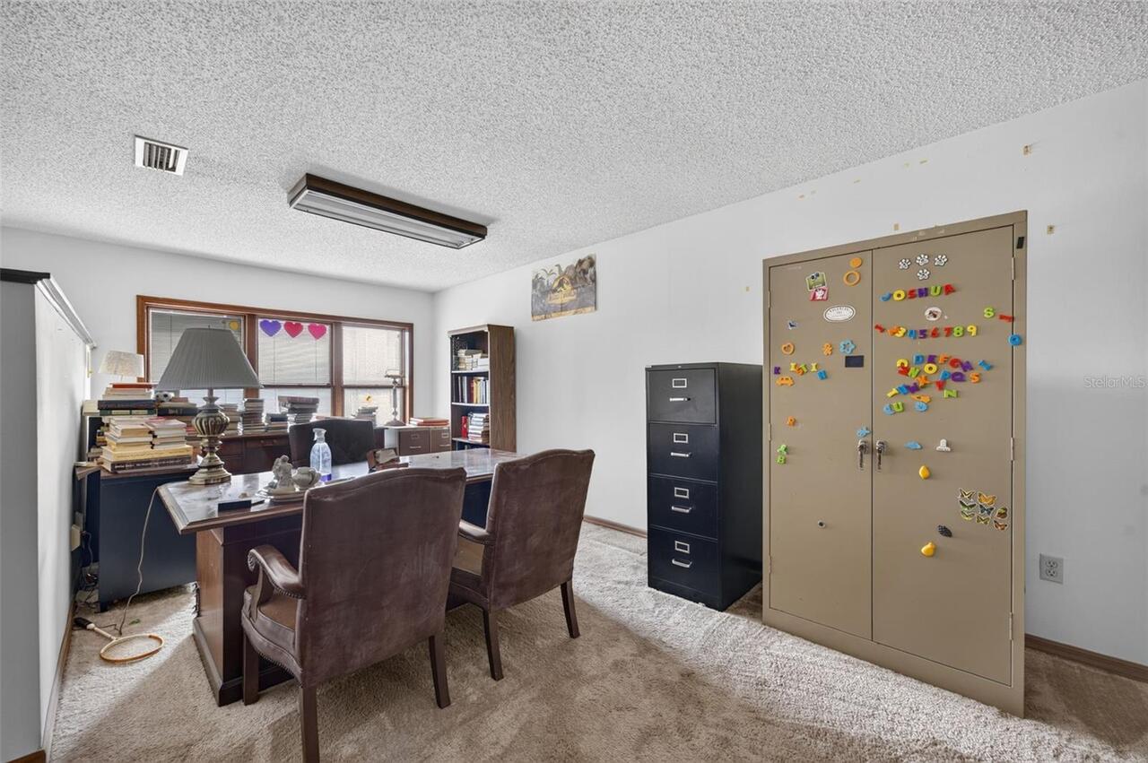 Listing Photo 17