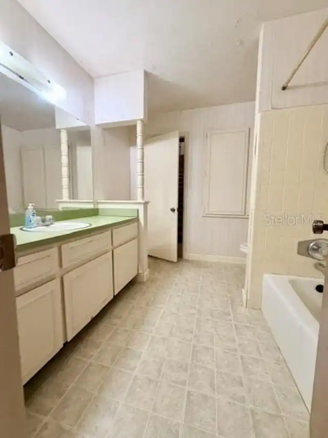 Listing Photo 13