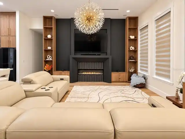 Listing Photo 14