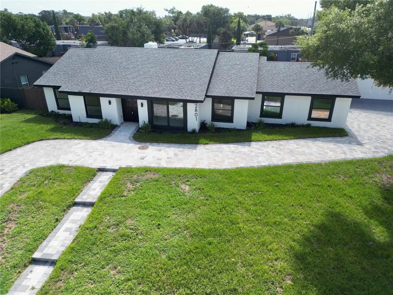 Listing Photo 8