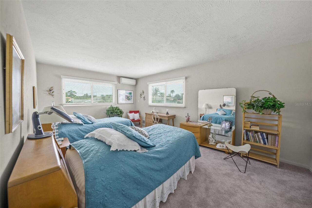 Listing Photo 28