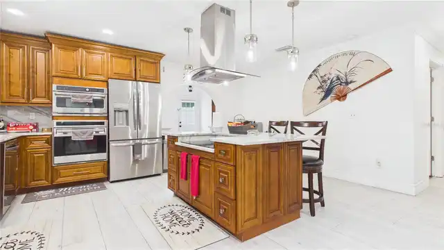 Listing Photo 18