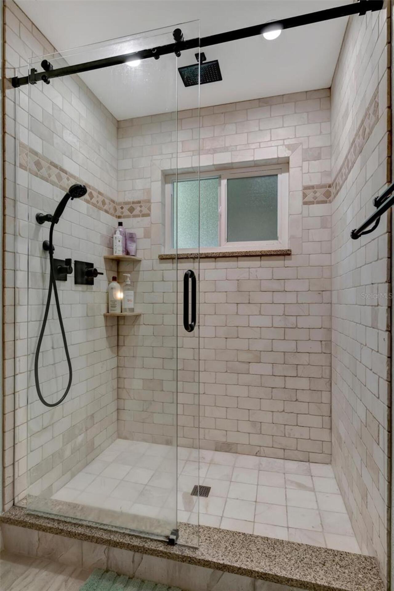 Listing Photo 42