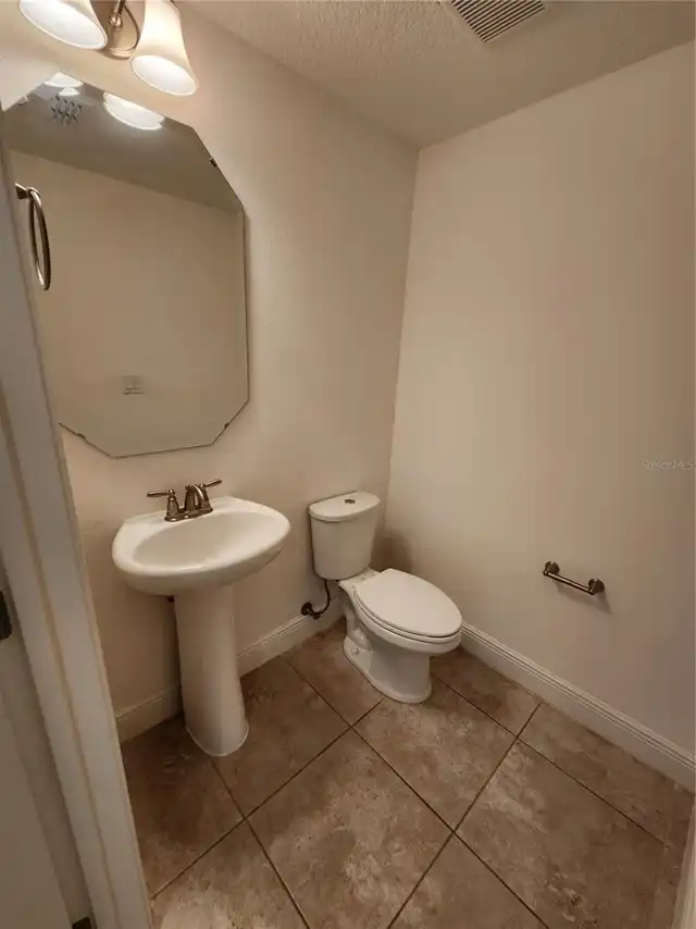 Listing Photo 24