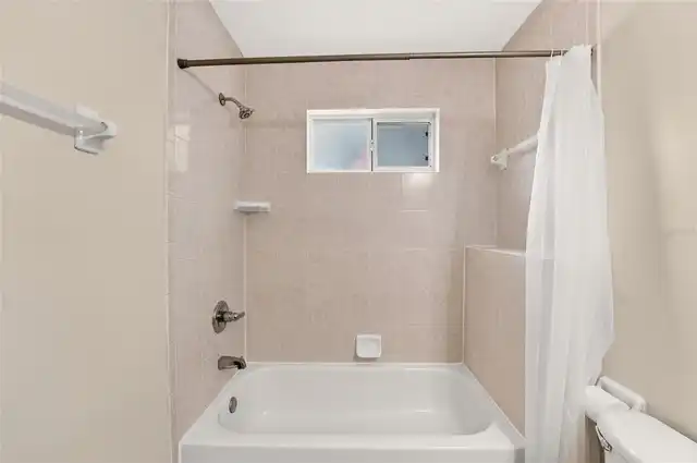 Listing Photo 42
