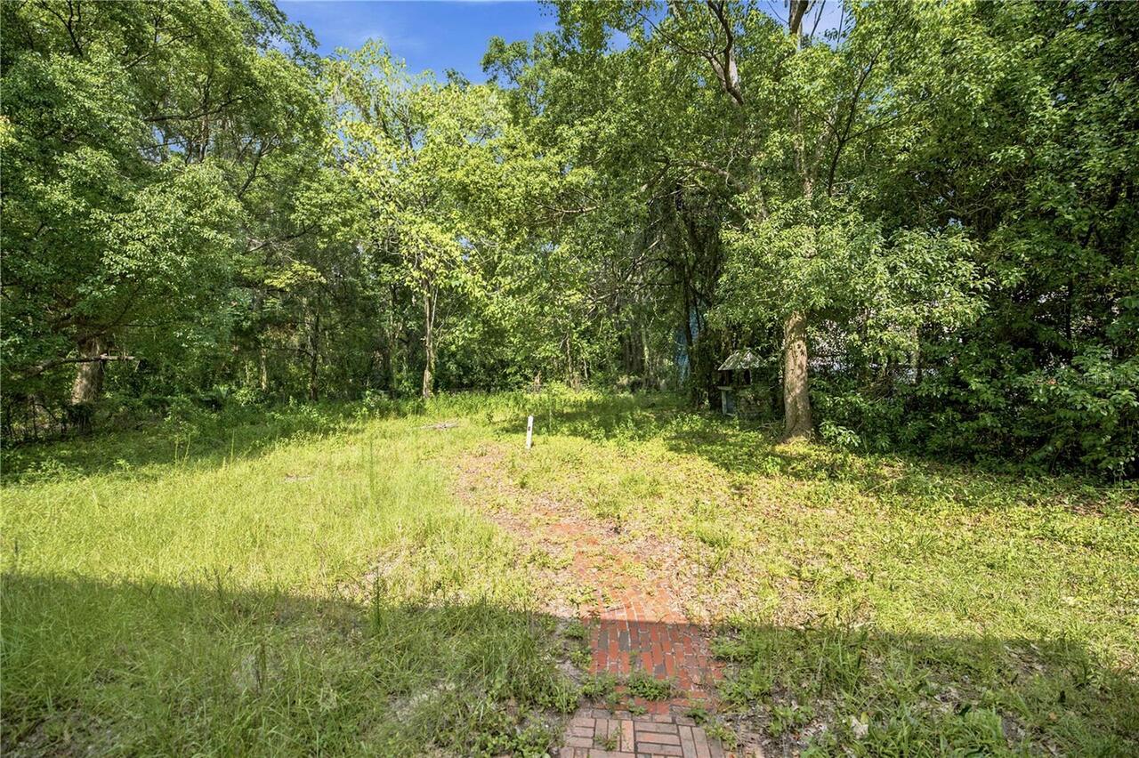 Listing Photo 37