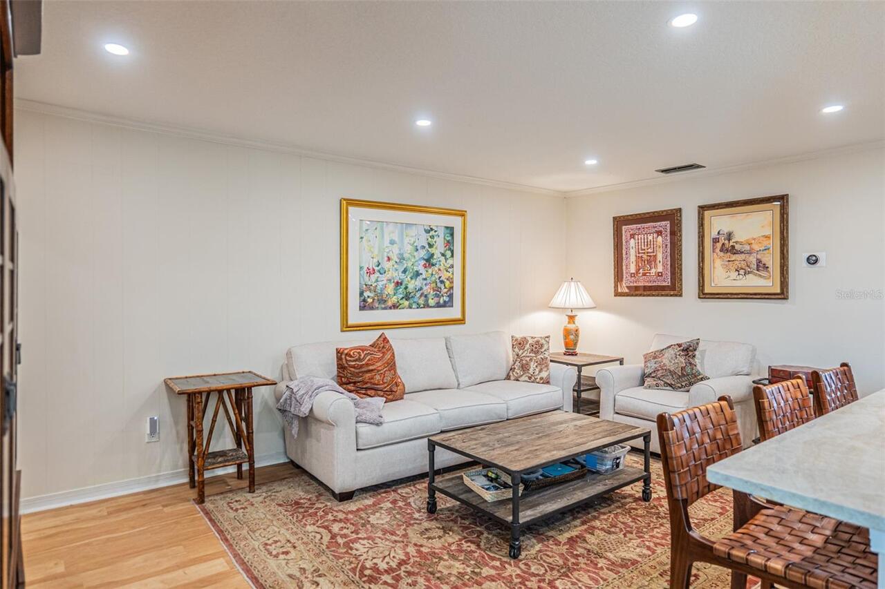 Listing Photo 15