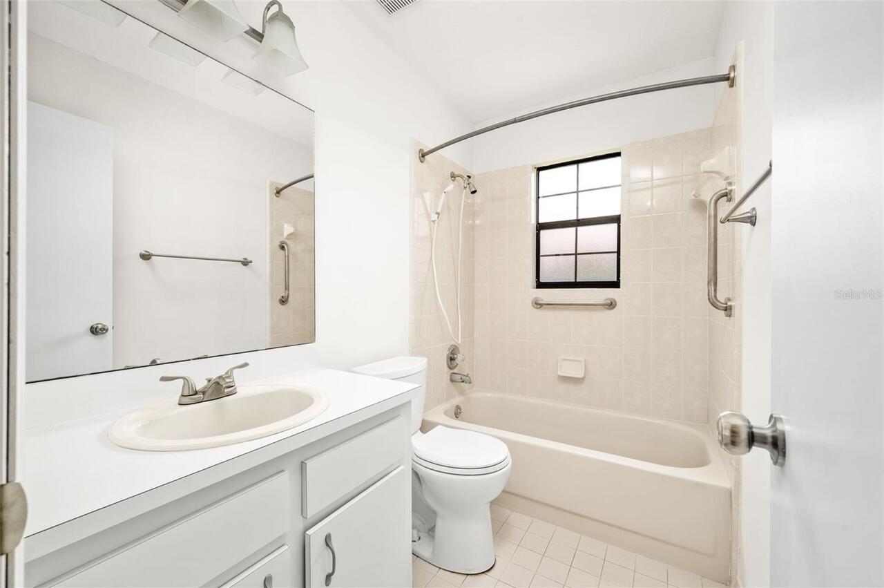 Listing Photo 25