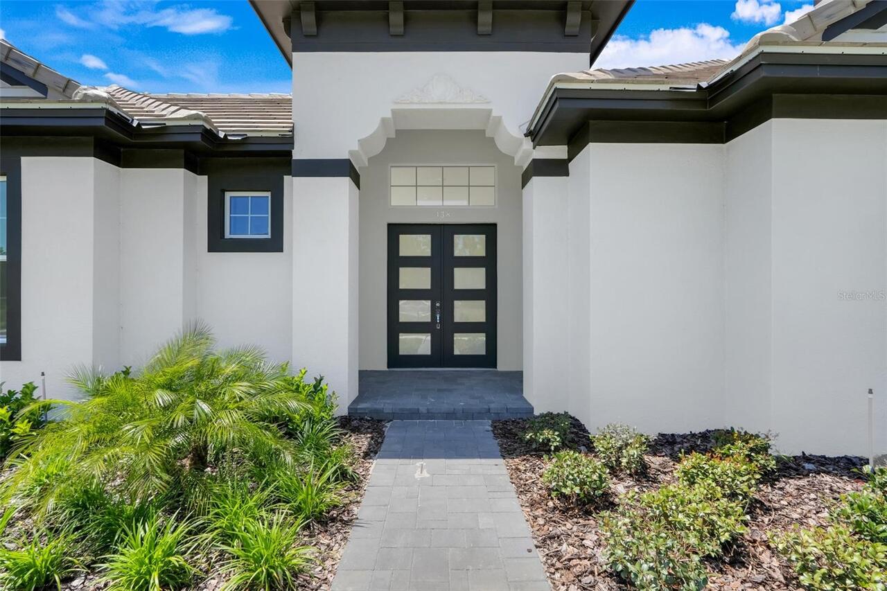 Listing Photo 11