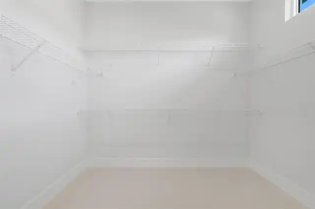 Listing Photo 34