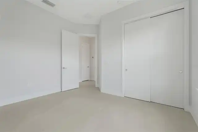 Listing Photo 35