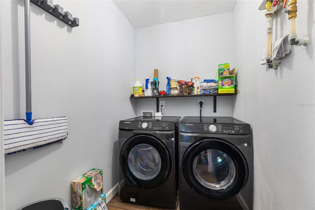 Listing Photo 9