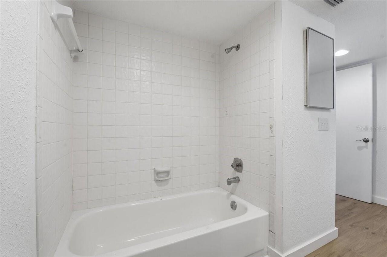 Listing Photo 35